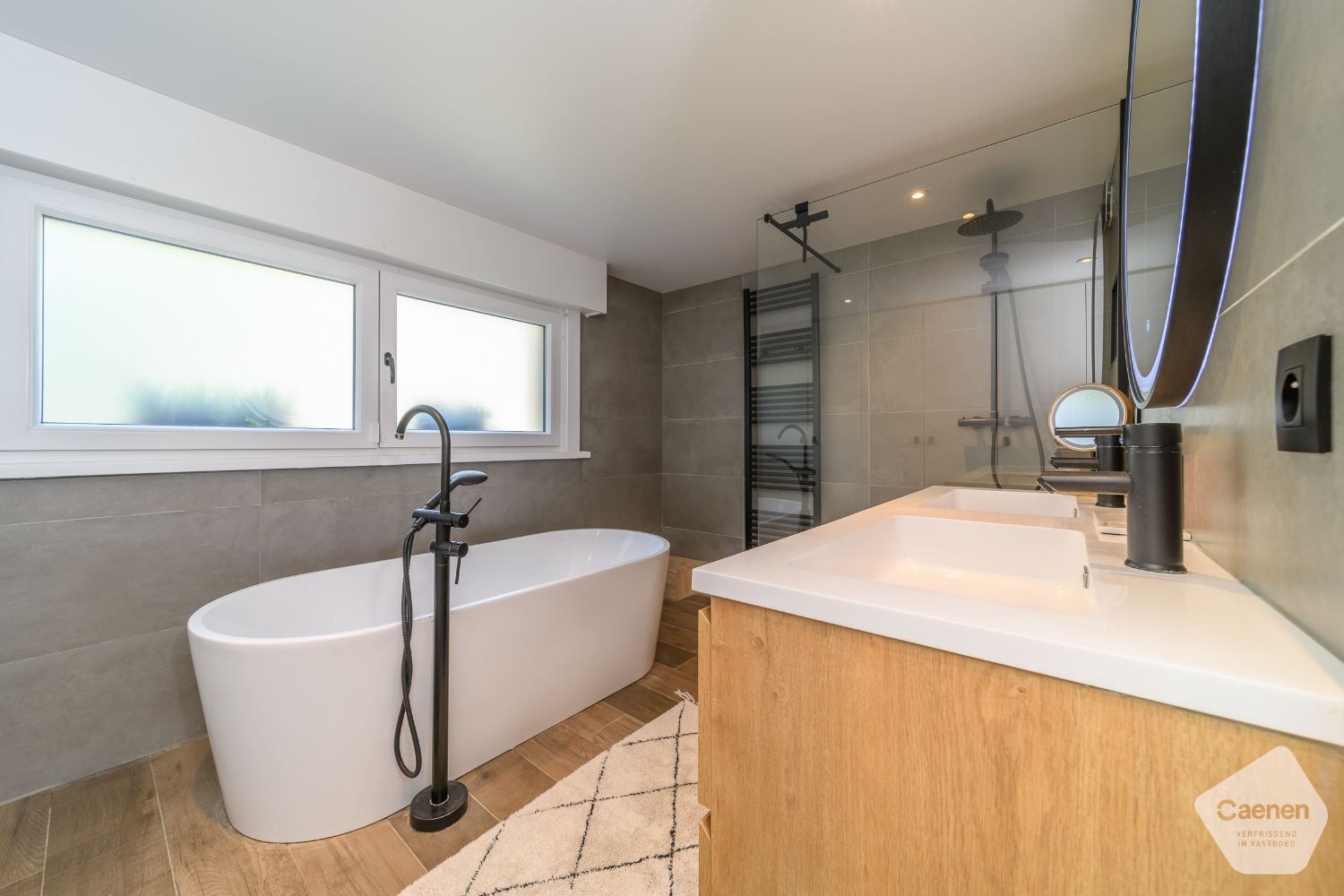 Te koop – Prachtige ruime gerenoveerde woning in Adinkerke foto 12