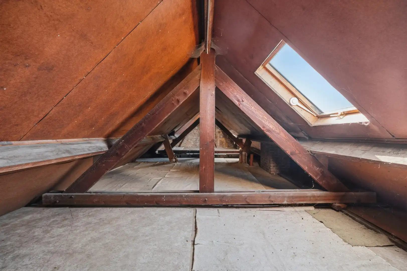 Goed gelegen, ruime gezinswoning met 7 slaapkamers in Neerwinden (Landen) foto 19