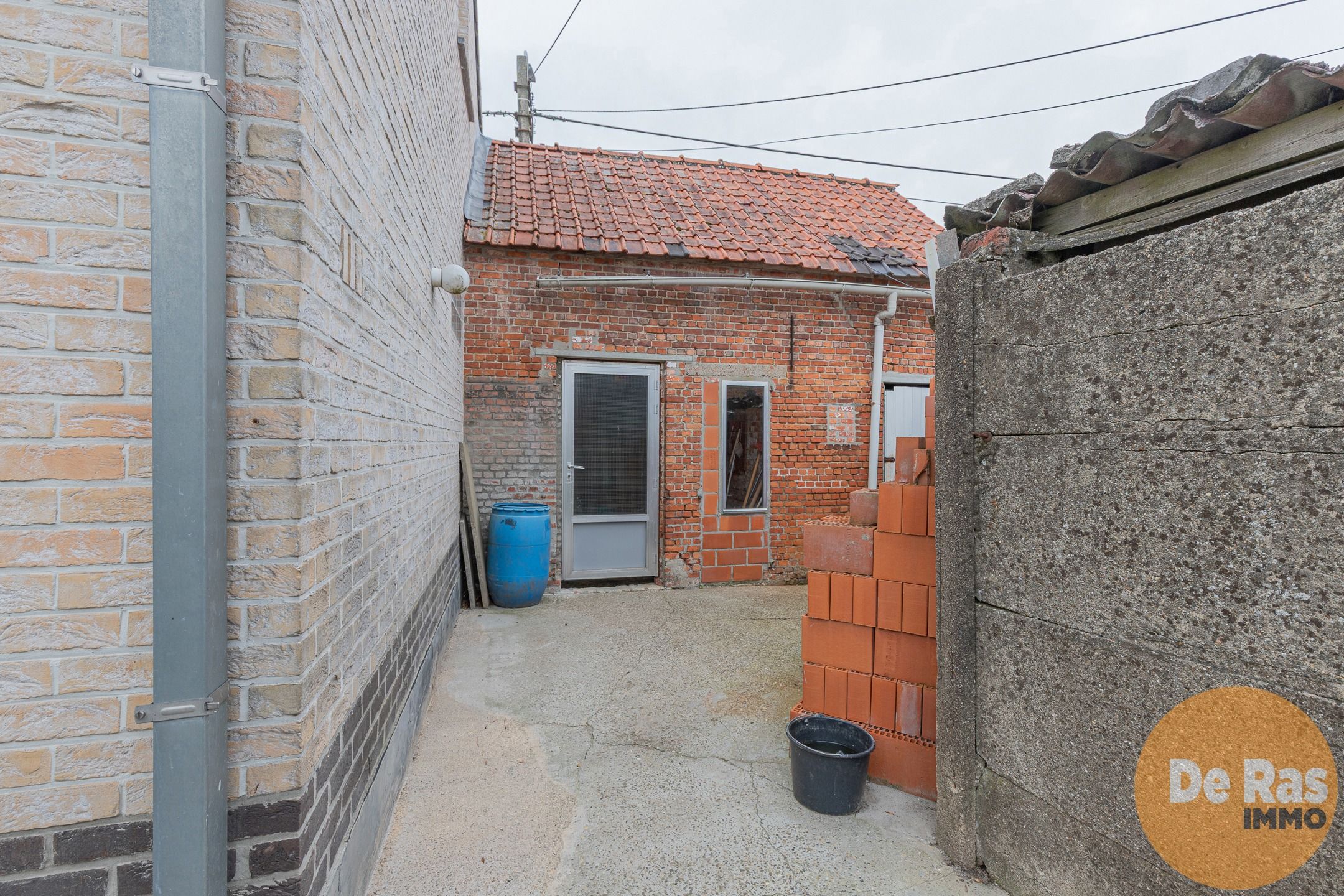 WICHELEN - Goed onderhouden woning op goede locatie met tuin foto 20
