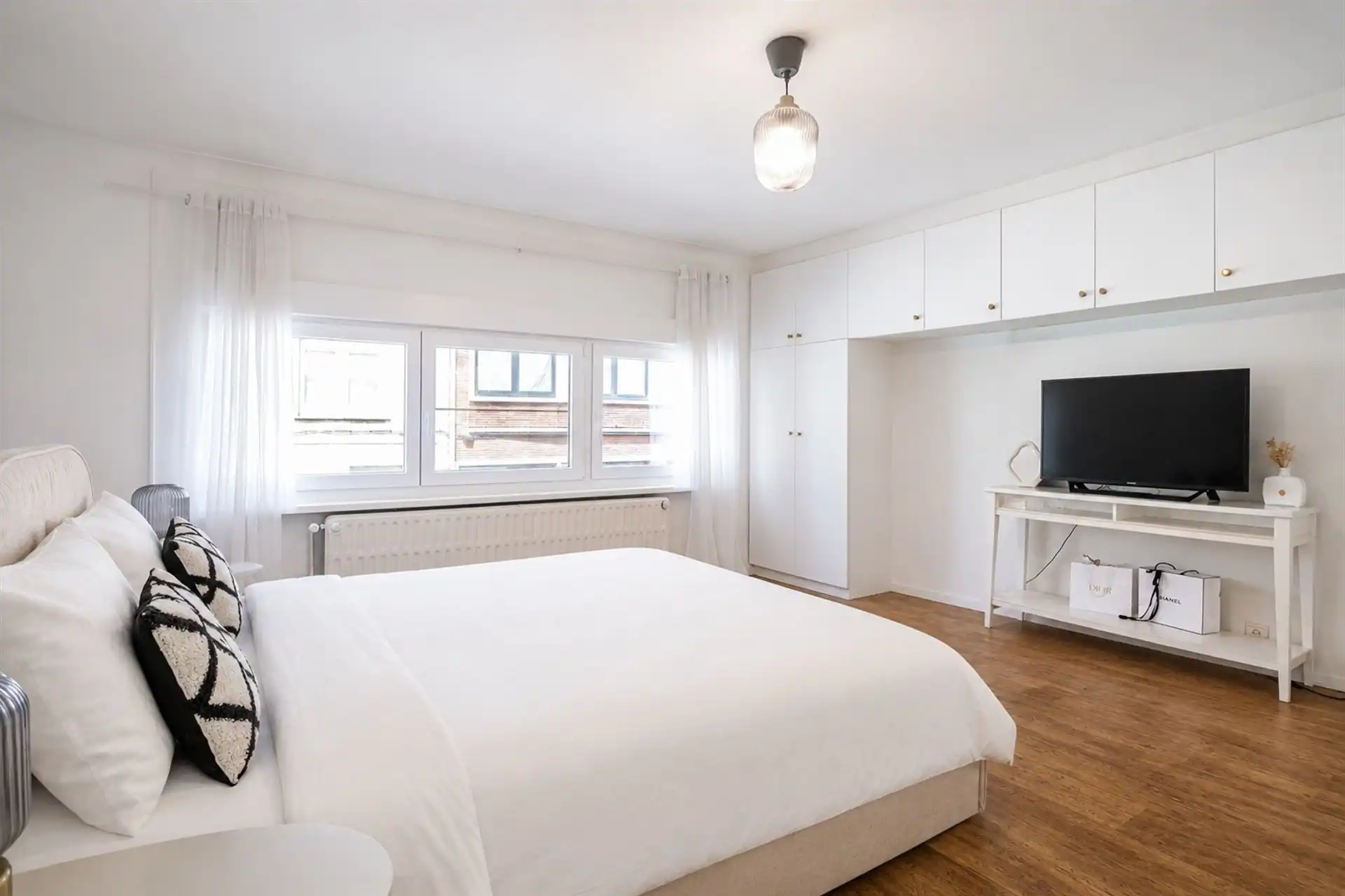 Instapklare woning met 4 slpk, kelder, ZO-tuin + uitweg foto 22