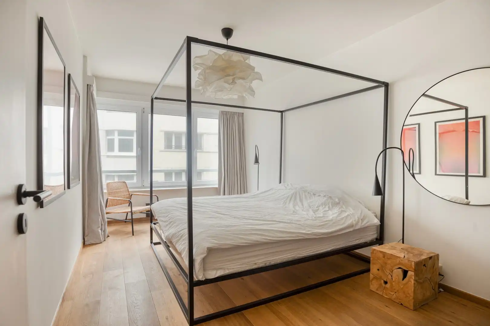 Prachtig 2-slaapkamer appartement met zijdelings zeezicht gelegen in de iconische Europagalerij in het centrum van Oostende. foto 10