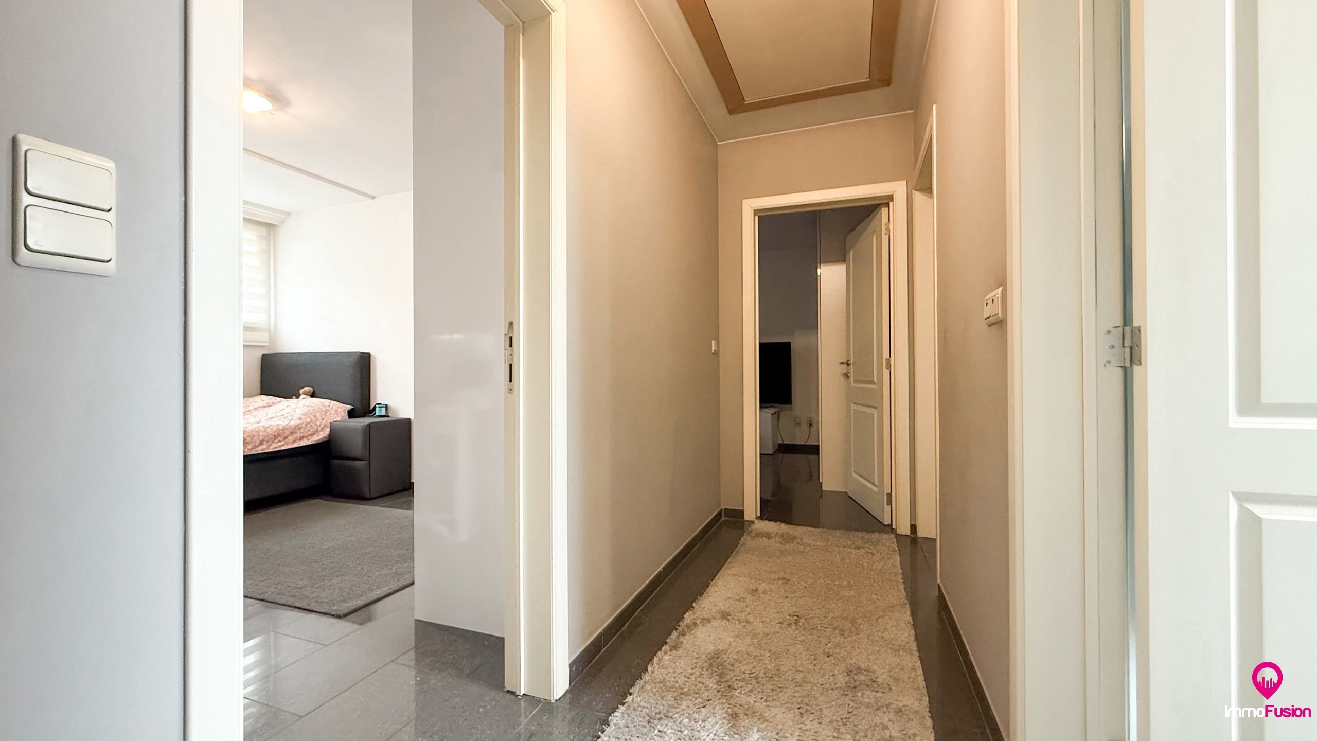 Instapklare woning met 3 slpks, tuin en garage in Lillo! foto 18