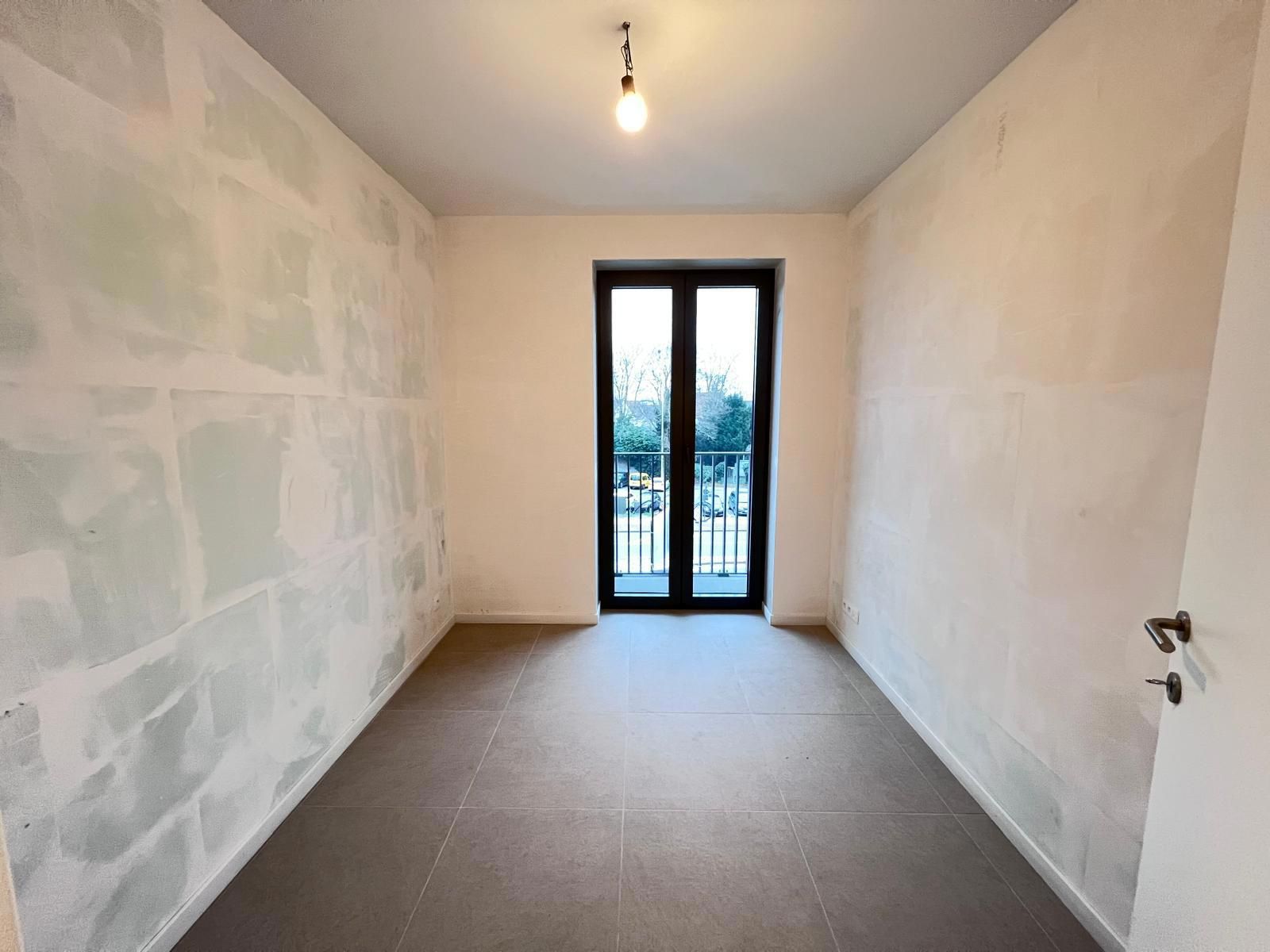 Licht, ruimte en comfort: nieuwbouwappartement met uniek zicht foto 16