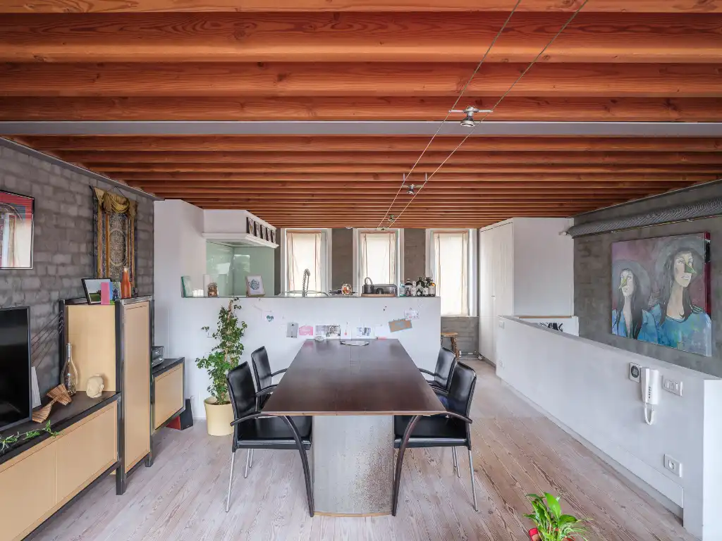 Unieke duplex-appartement met loft-allures en terras op een boogscheut van het centrum van Gent. foto 4