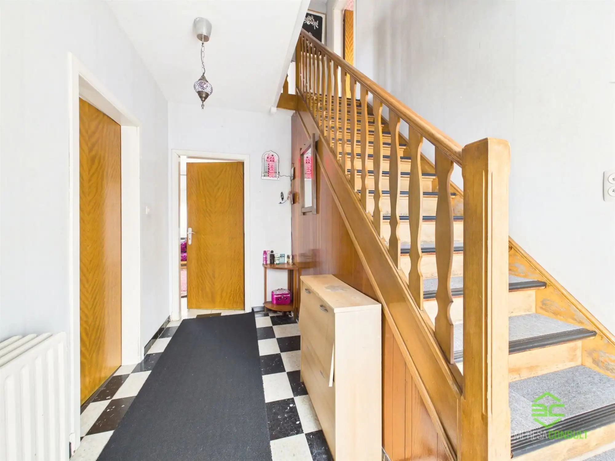 Ruime woning met 4/5 slpk op 13a 24ca in Schaffen! foto 3