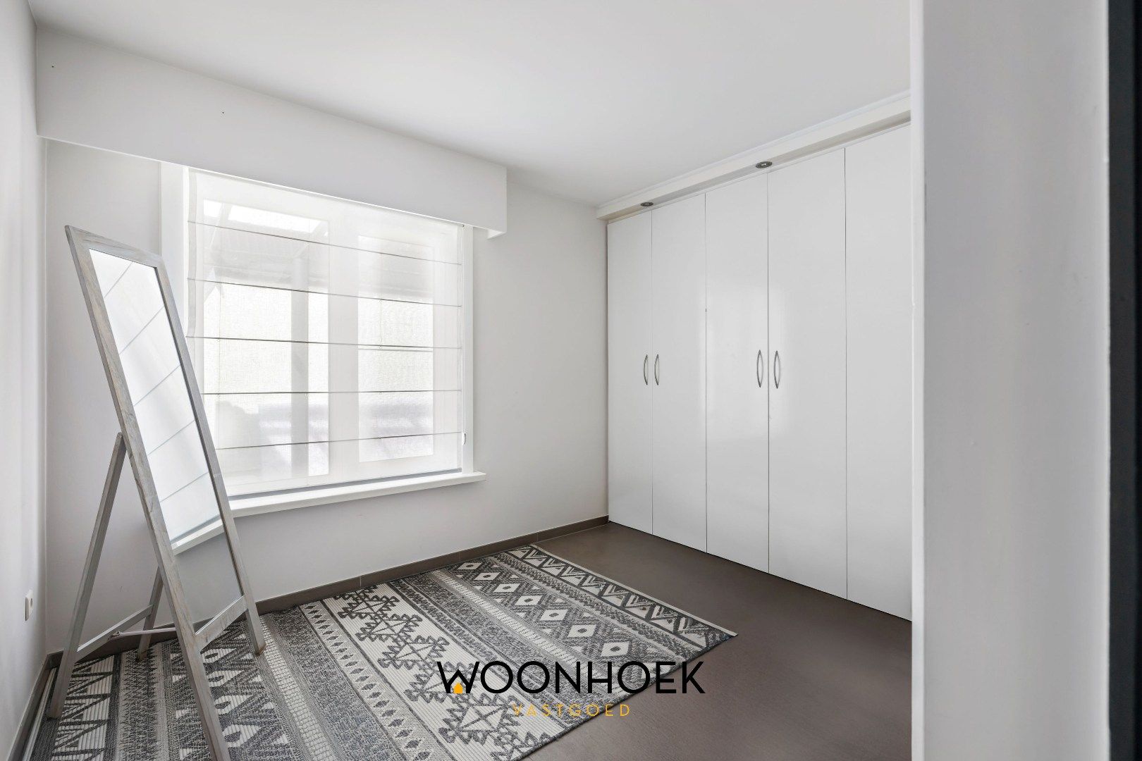 Luxueuze villa met zwembad op residentiële ligging op Staakte te Lokeren! foto 17