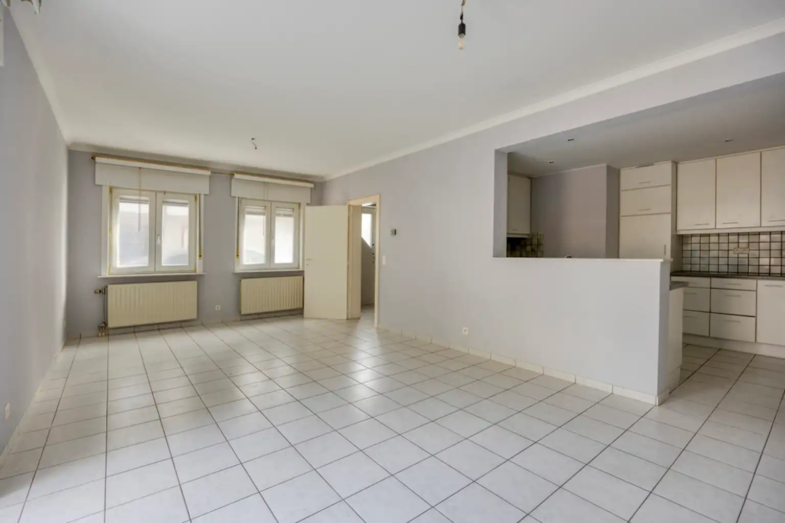 instapklare driegevelwoning voor, ideaal gelegen in Asse foto 6