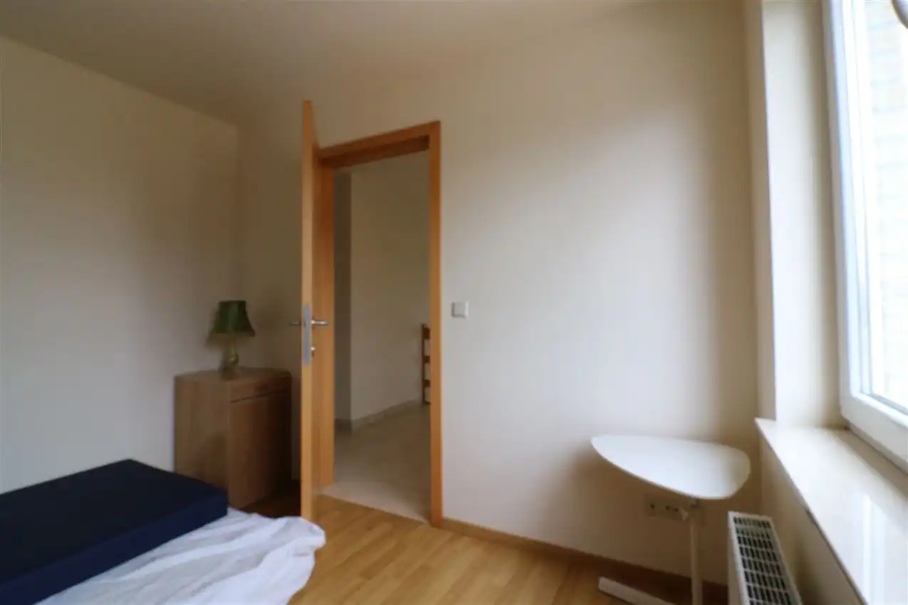 Moderne driegevelwoning met 3 slpk en tuin op rustige locatie foto 14