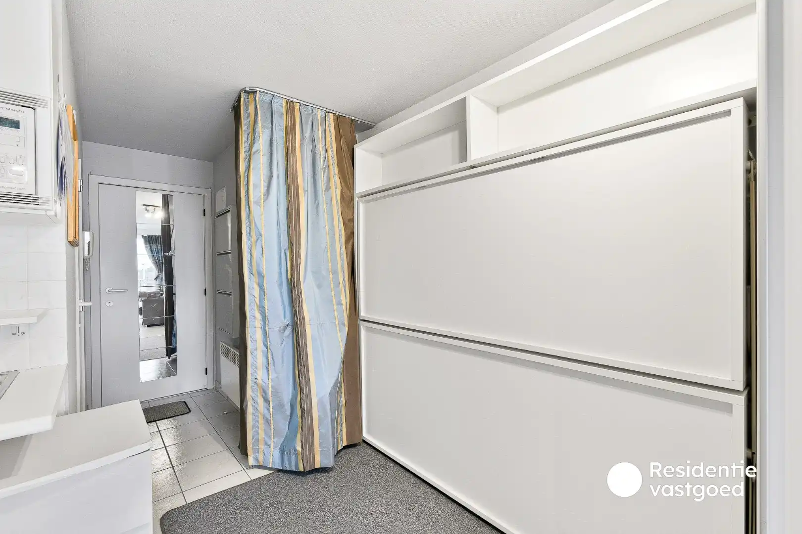 Gemeubelde studio in afgesloten vakantiepark met verwarmd zwembad foto 9
