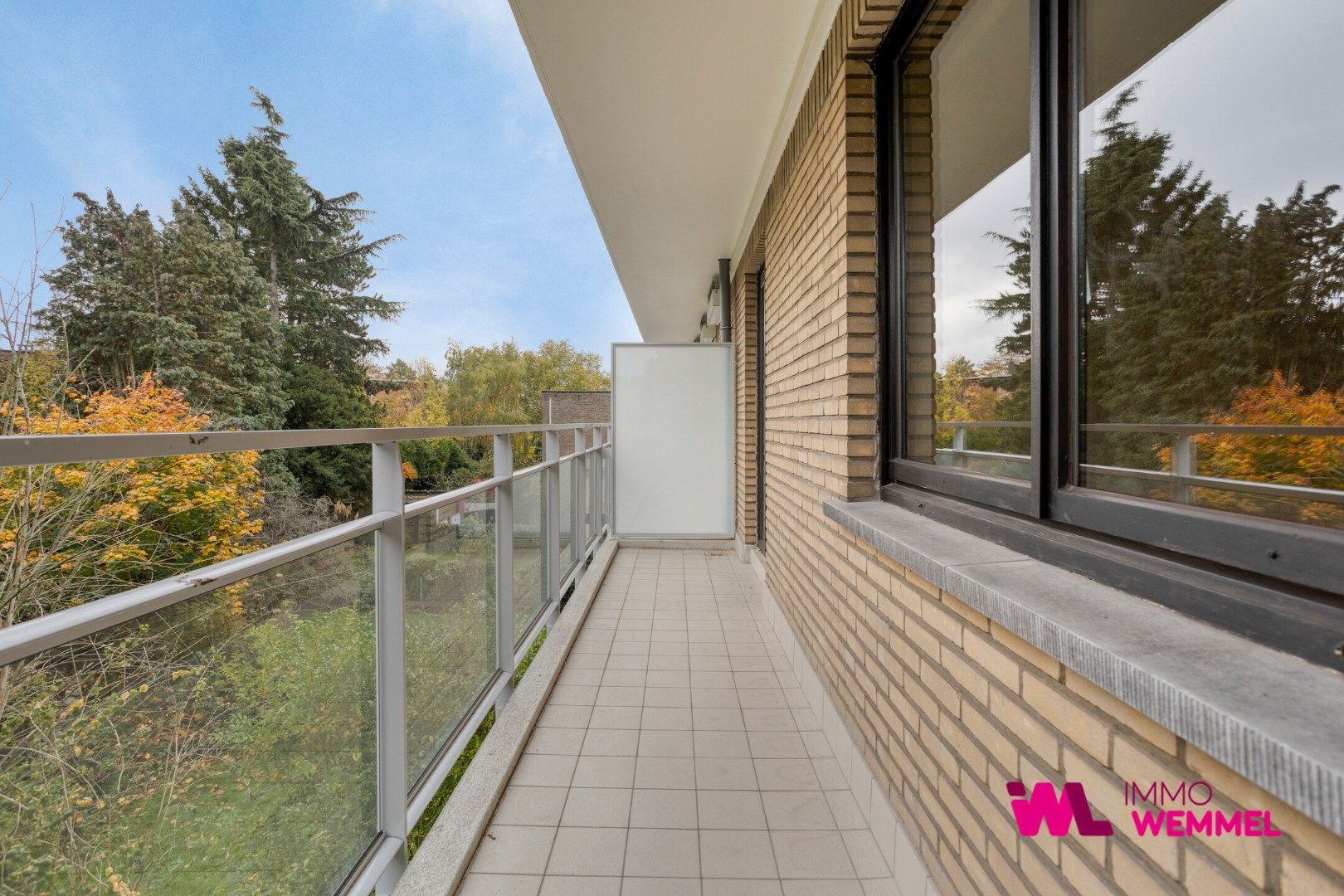 Rustig gelegen appartement met 2 terrassen, 2 slaapkamers, lift en kelder. Goed onderhouden gebouw, te renoveren naar eigen smaak. Optionele garage (€ 30.000).  foto 15