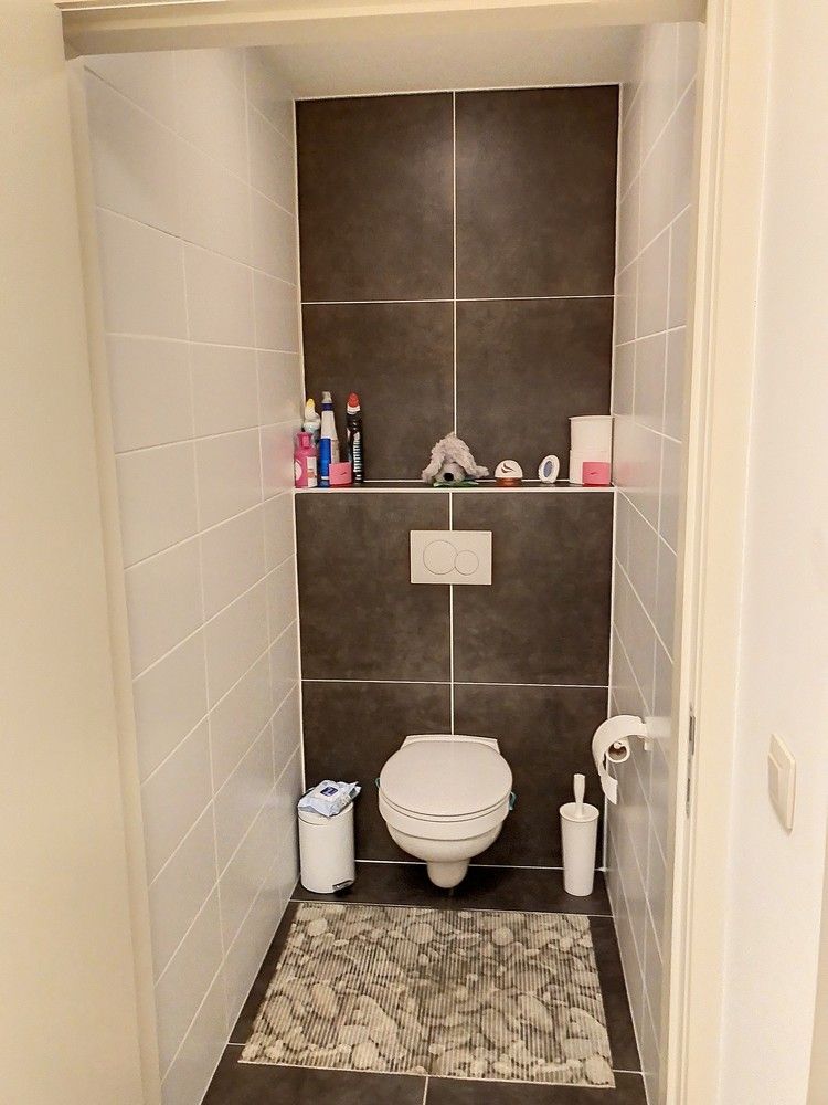 Fijn duplex appartement gelegen in het centrum van Mol-Wezel met mooie lichtrijke leefvertrekken foto 14