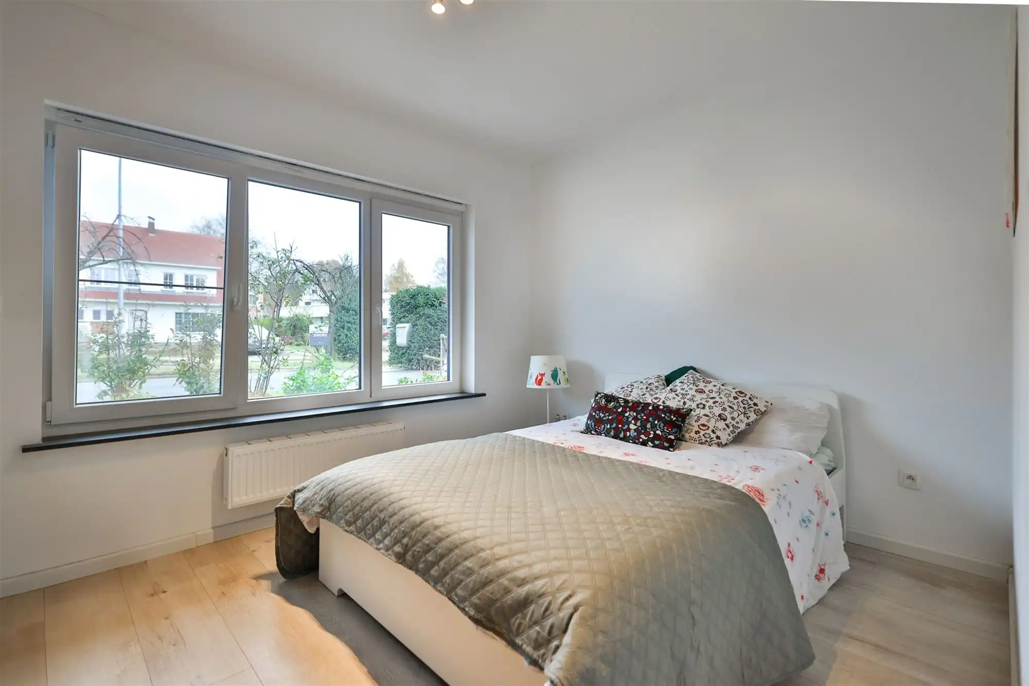 Knappe energiezuinige gelijkvloerse villa  foto 16