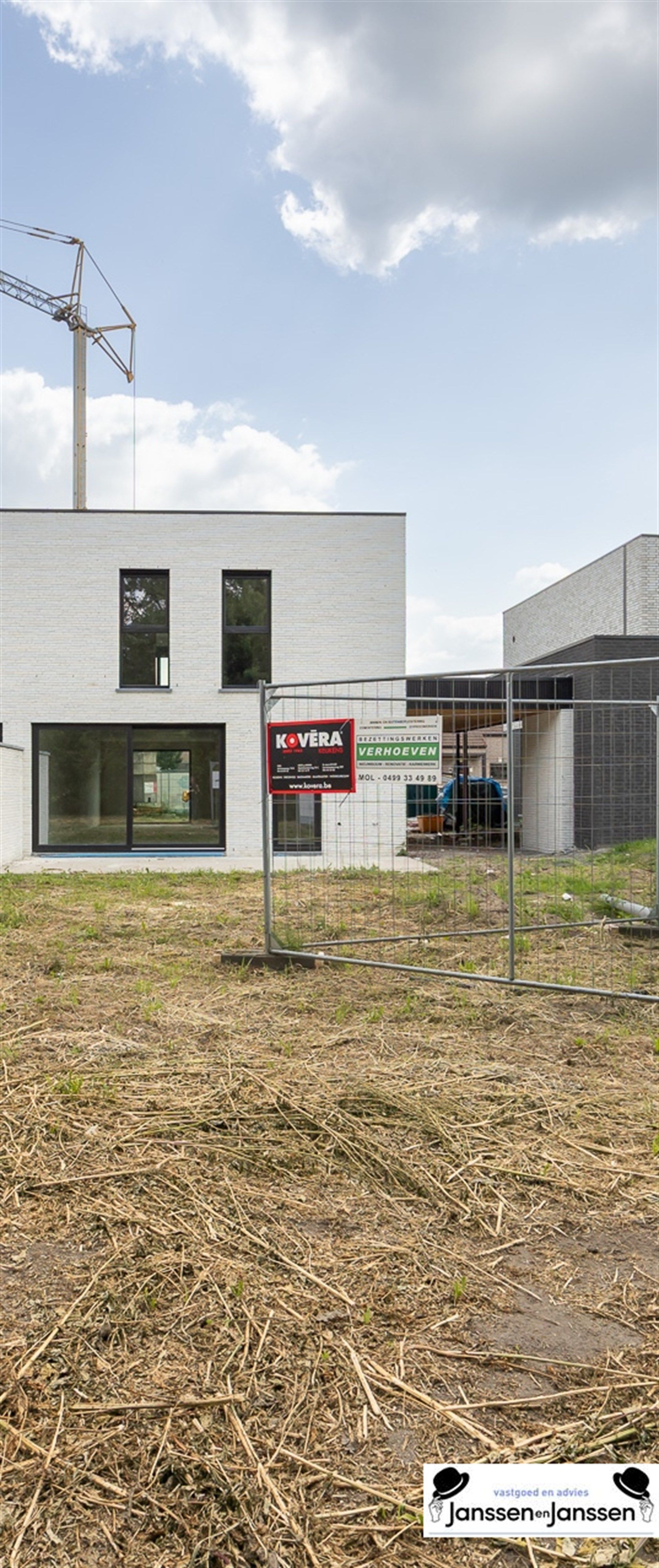 Instapklare, energiezuinige halfopen woning met moderne luxe op toplocatie in Geel foto 7