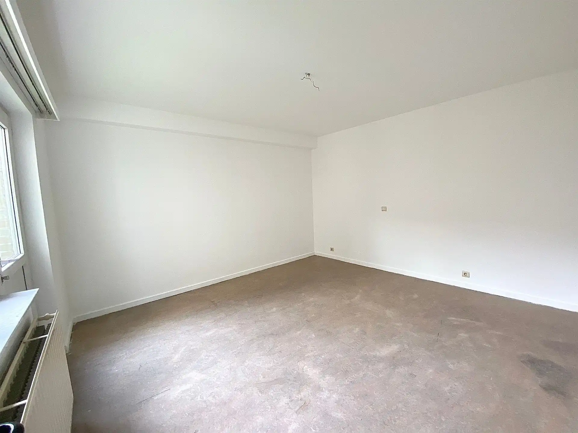 Opbrengsteneigendom bestaande uit 6 appartementen, dubbele garagebox en 6 staanplaatsen te Aalst foto 5