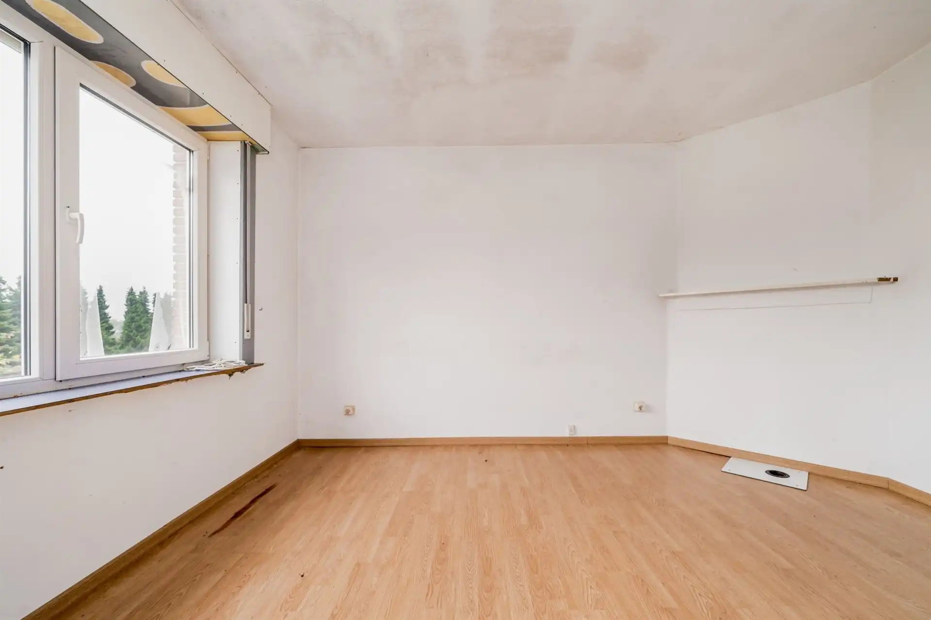 Woning voor totaalreno of heropbouw op perceel van 3.391m² foto 21