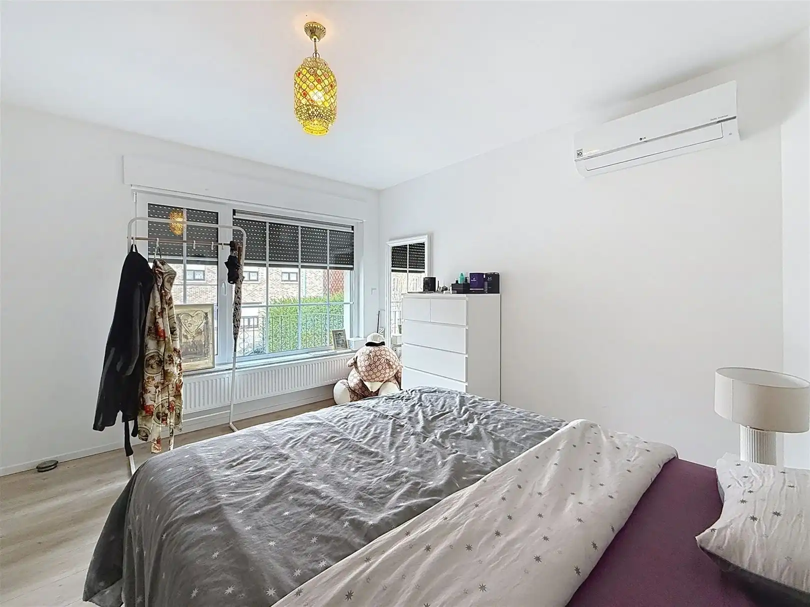 Ruime gerenoveerde woning, 5 slpks, 2 bdks, tuin, 11a 11ca  foto 14