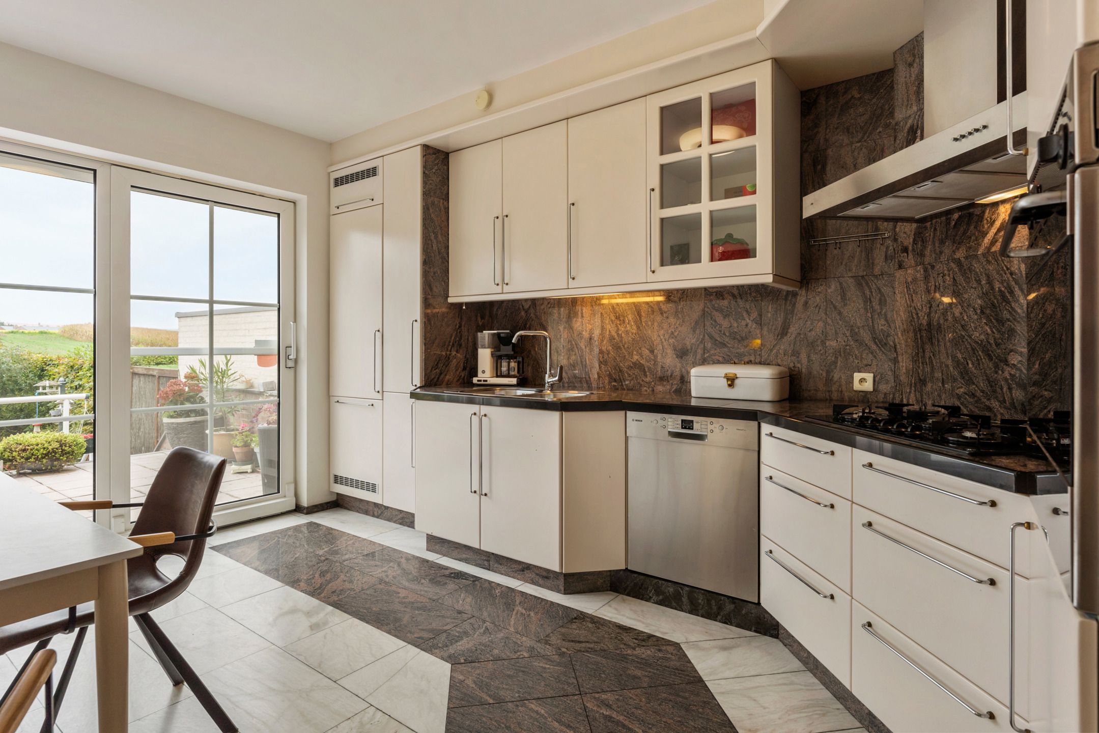 Charmante woning met zuidgericht perceel te Hees  foto 6