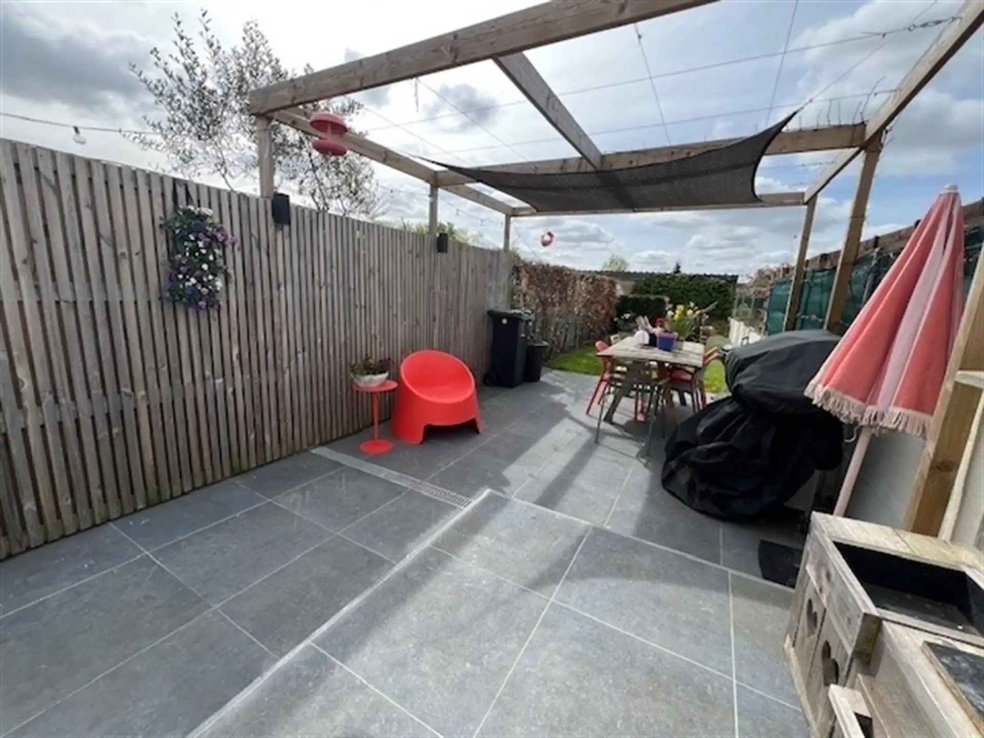 Gerenoveerde, instapklare woning met zuidgerichte tuin en terras (EPC B) foto 16