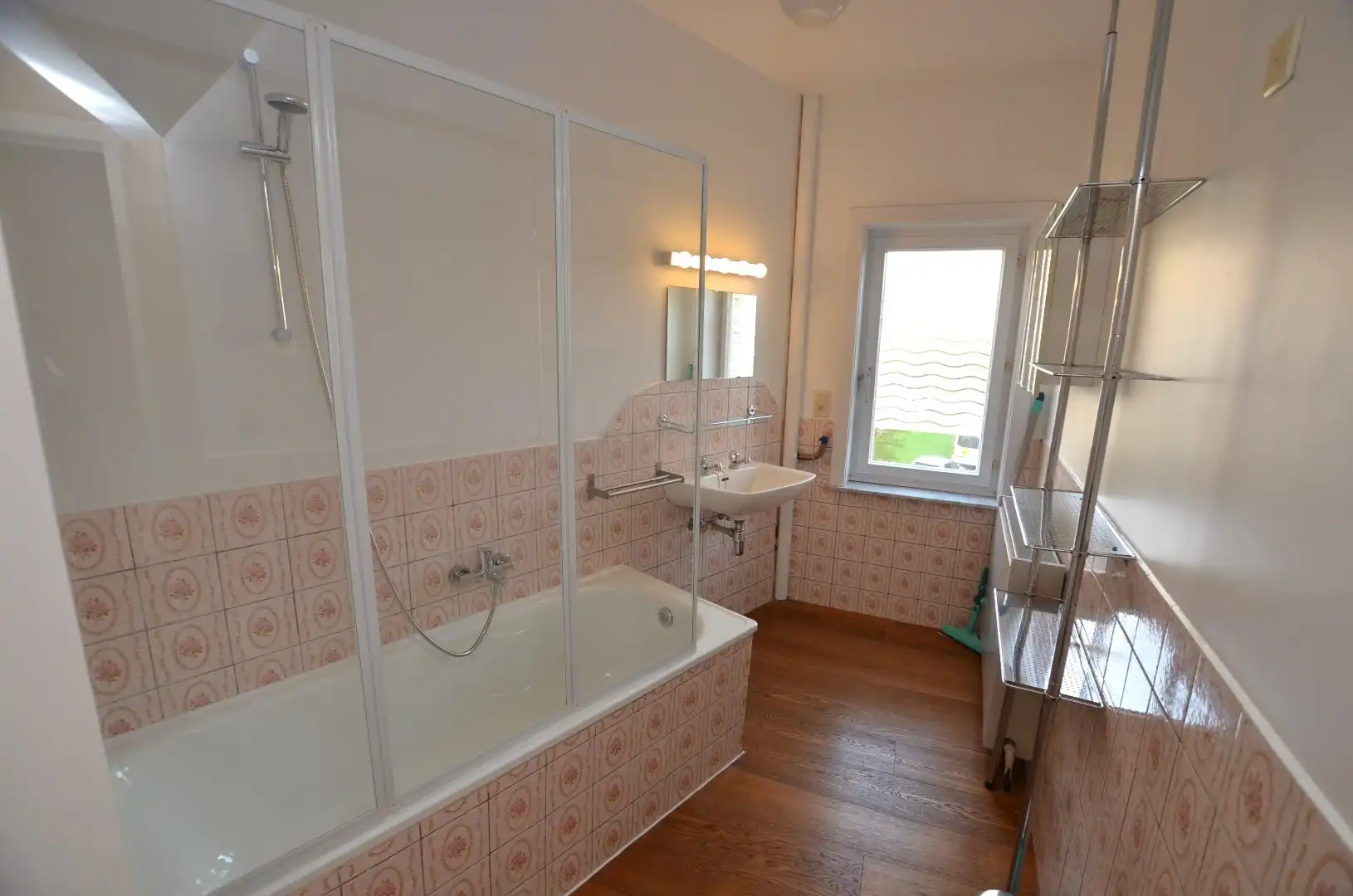 Mooi zonnig ruim appartement  foto 10