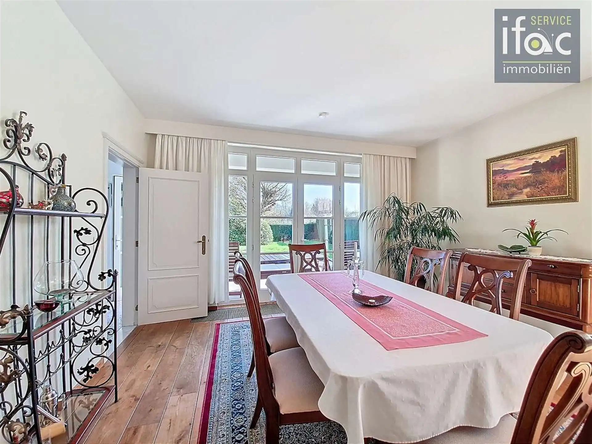 Franse villa in Arboretumwijk, vlak bij het centrum foto 6