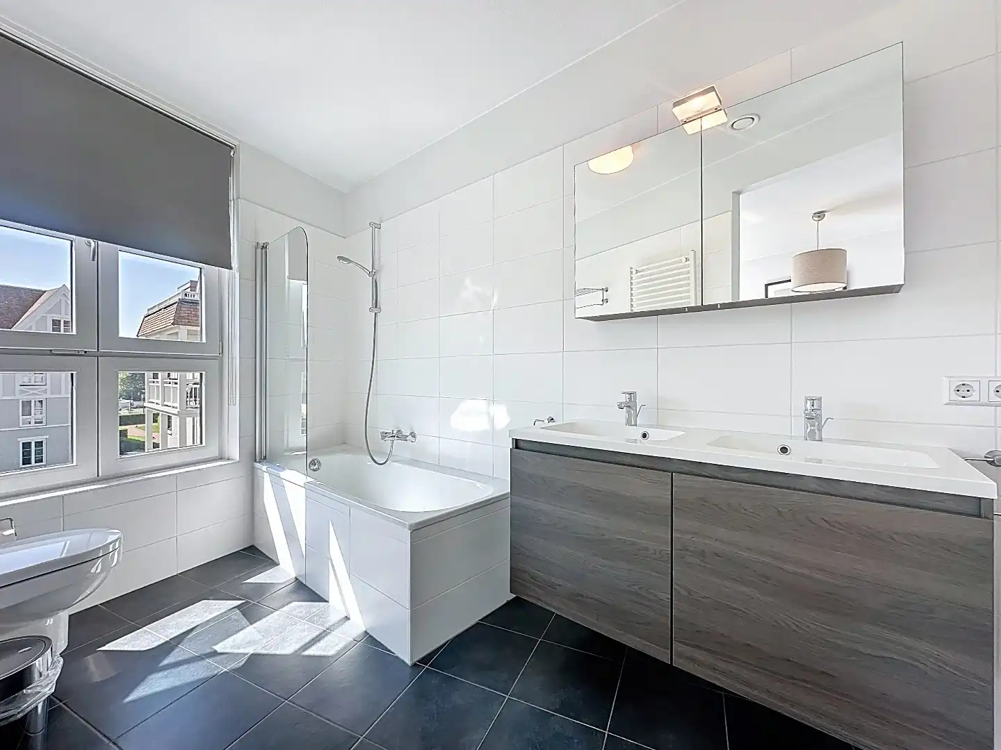 Stijlvol appartement met aangenaam terras foto 18