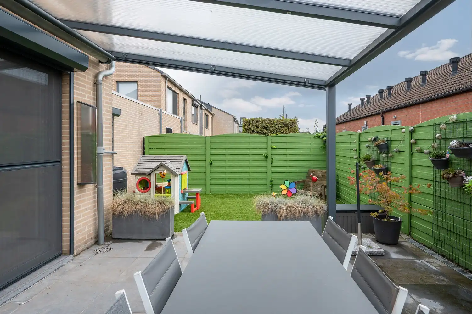 Ruime halfopen bebouwing in een doodlopende straat in Kontich foto 24