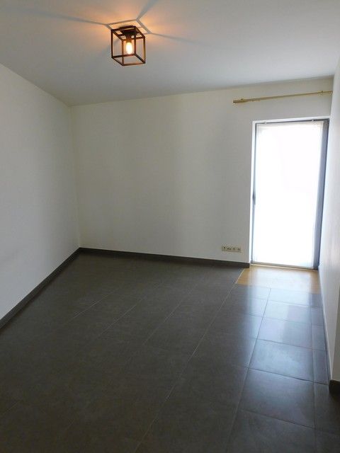 Ruim duplex appartement met 3 slaapkamers in het centrum   foto 8