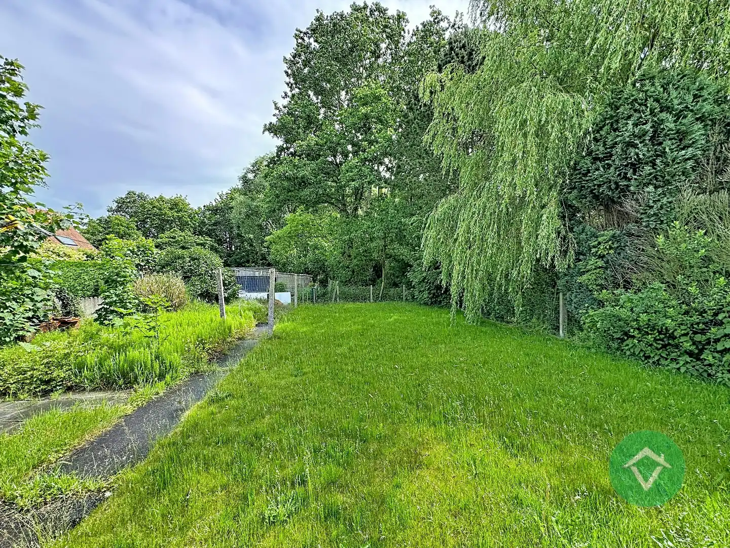 Woning met tal van mogelijkheden op ruim perceel (562m²) te Aartrijke foto 15
