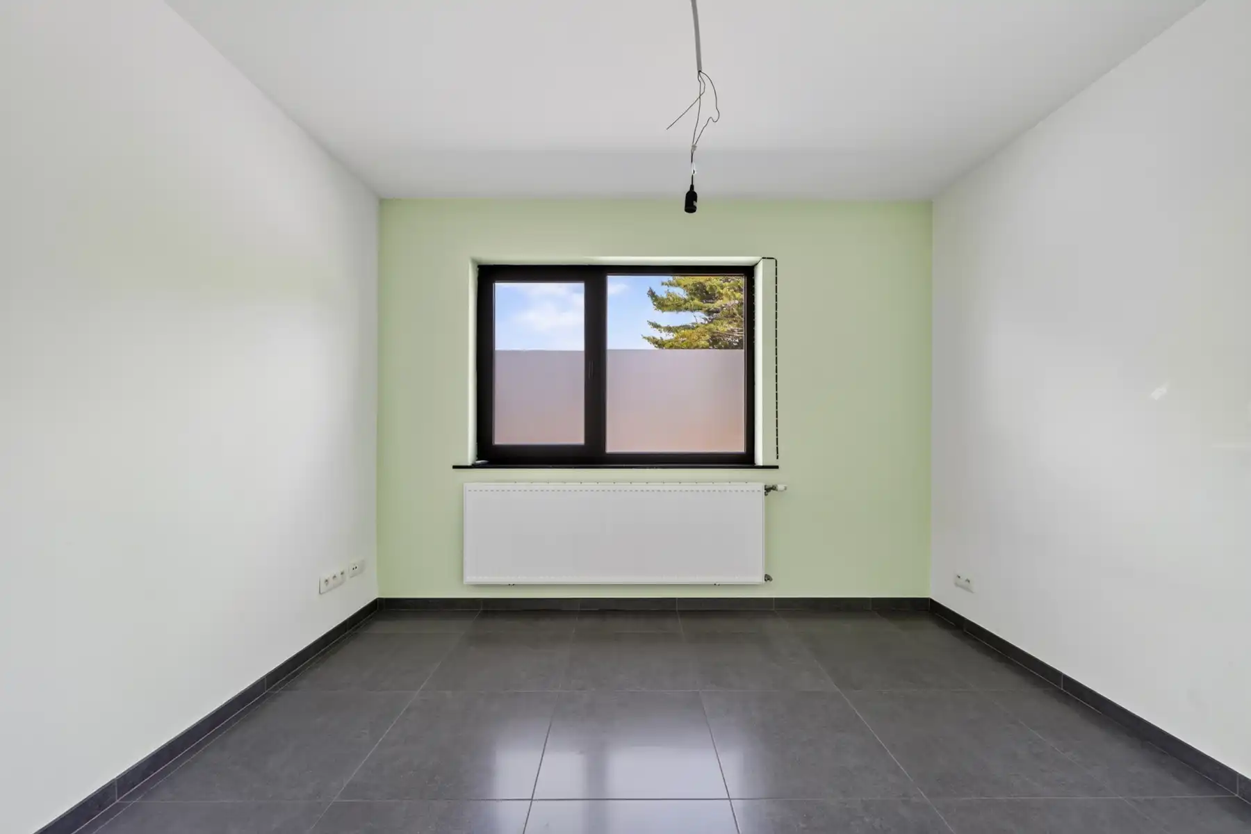 Instapklare, volledig gerenoveerde woning met 3 slaapkamers in een rustige omgeving foto 11