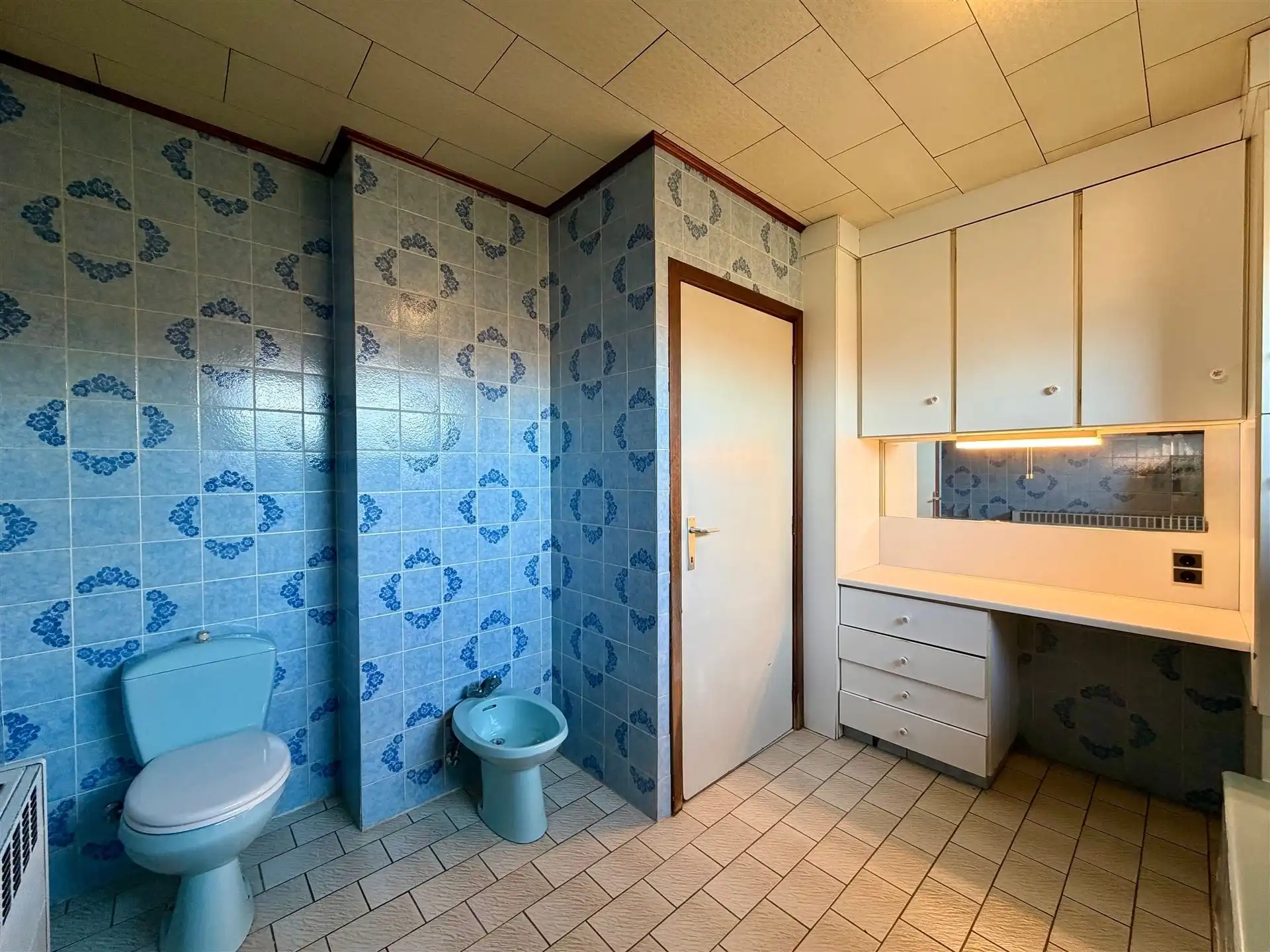 Ruime gezinswoning met 5 slaapkamers foto 12