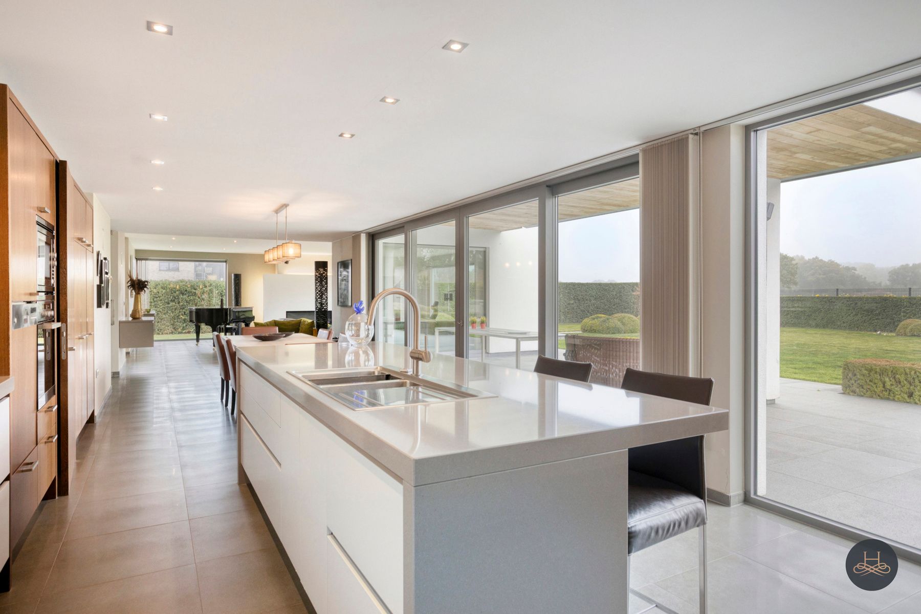 Stijlvolle villa met ondergrondse parking foto 8