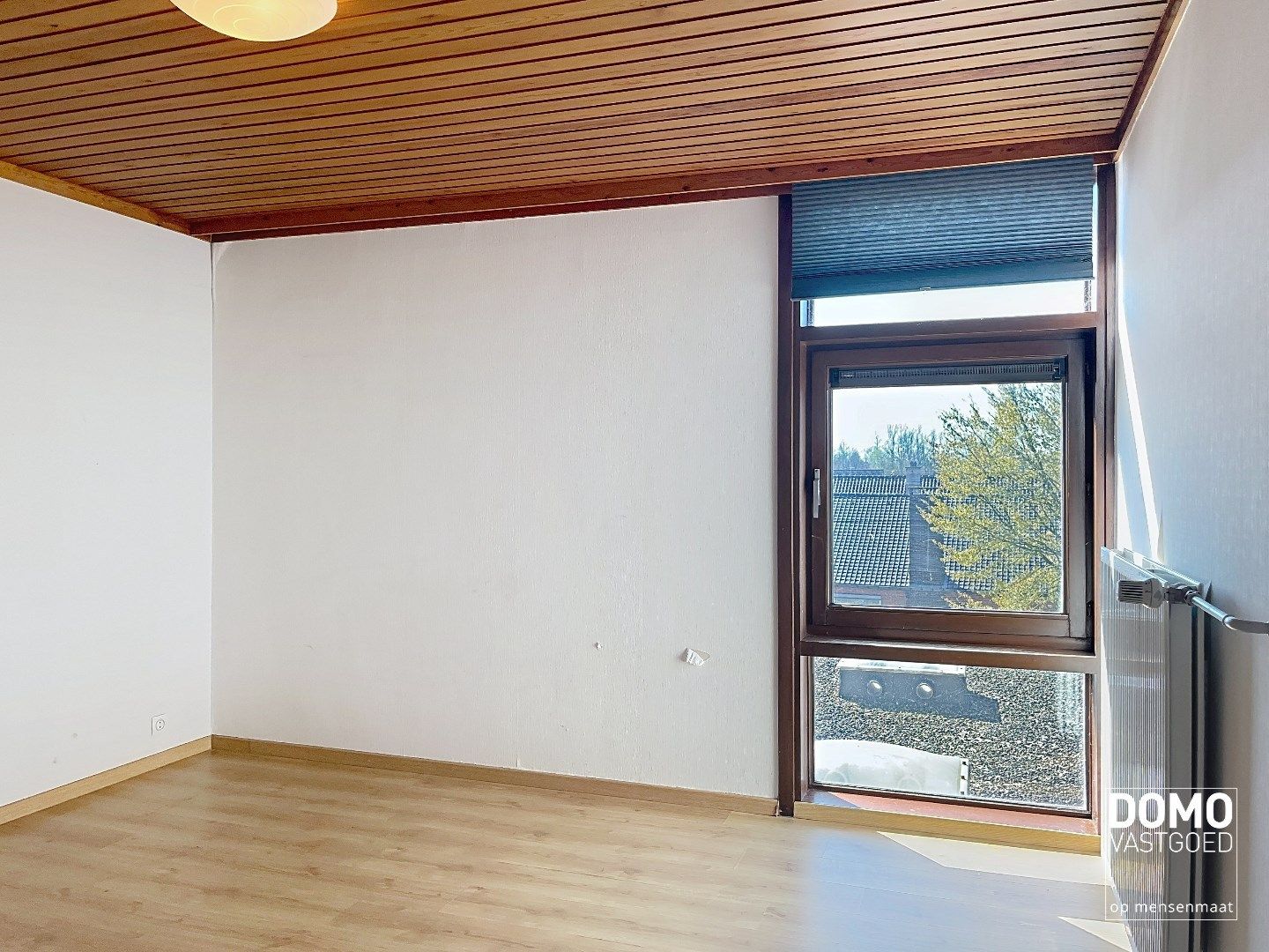 APPARTEMENT MET TERRAS IN HET CENTRUM VAN KERMT foto 8