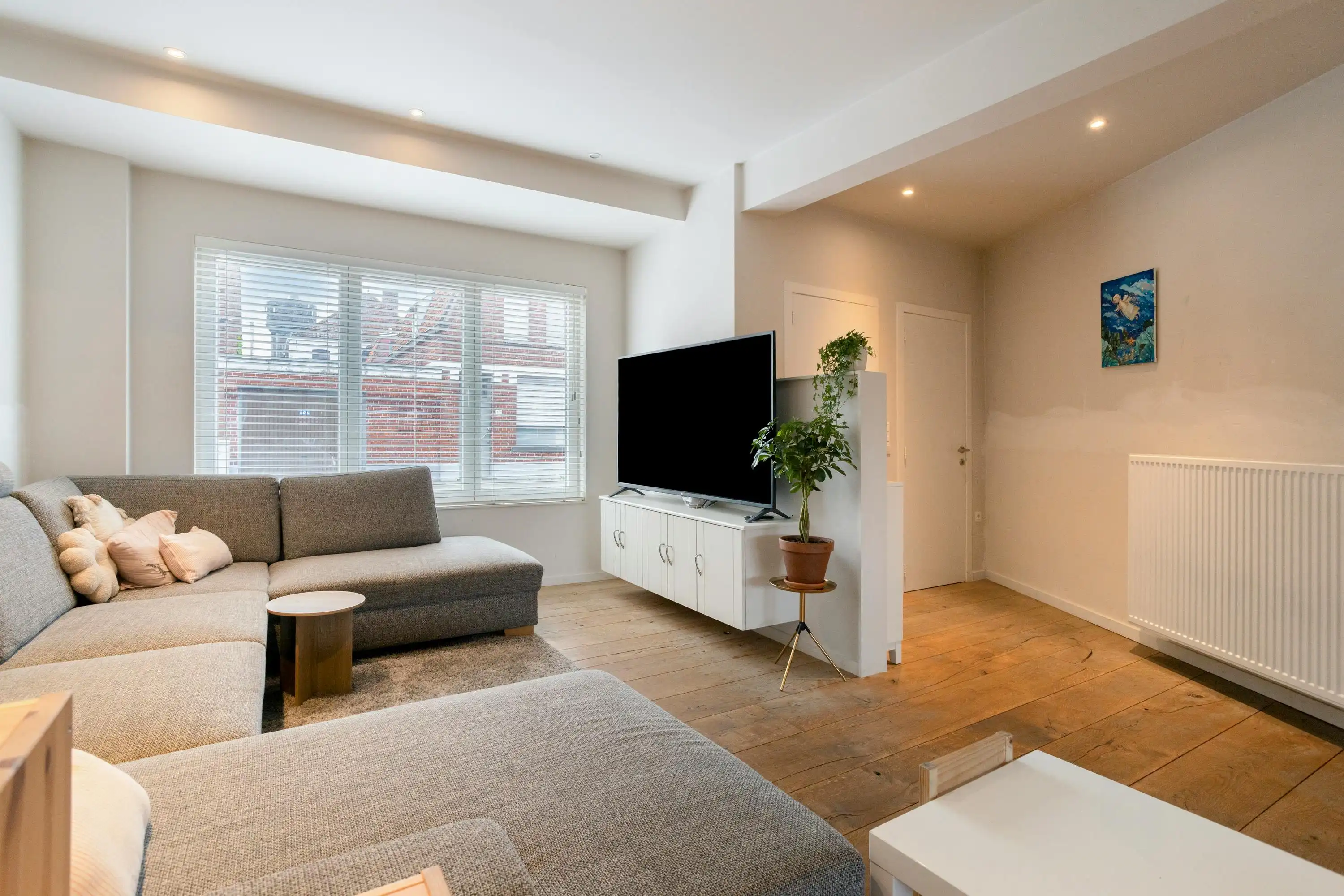 Instapklaar huis met garage te Izegem foto 3