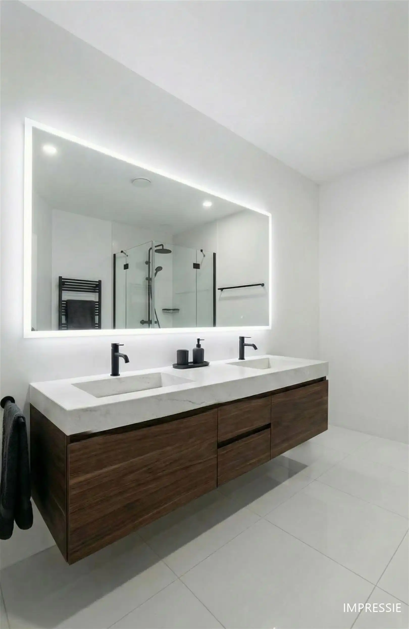 Ruim op te frissen appartement op wandelafstand van de stad foto 21