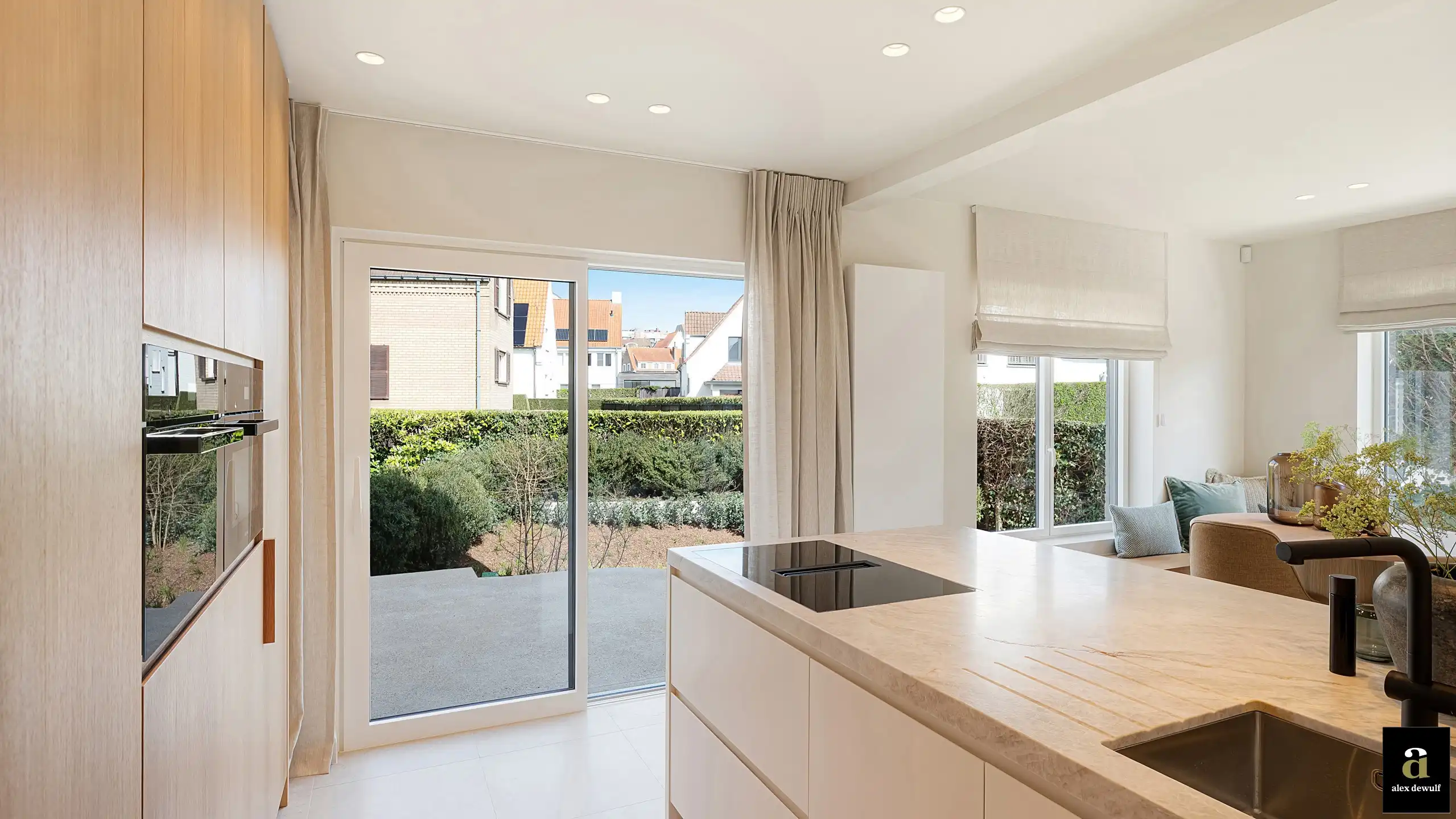 Uitstekend gelegen, volledig gerenoveerde koppelvilla te Duinbergen, op wandelafstand van het strand en de duinen. foto 23