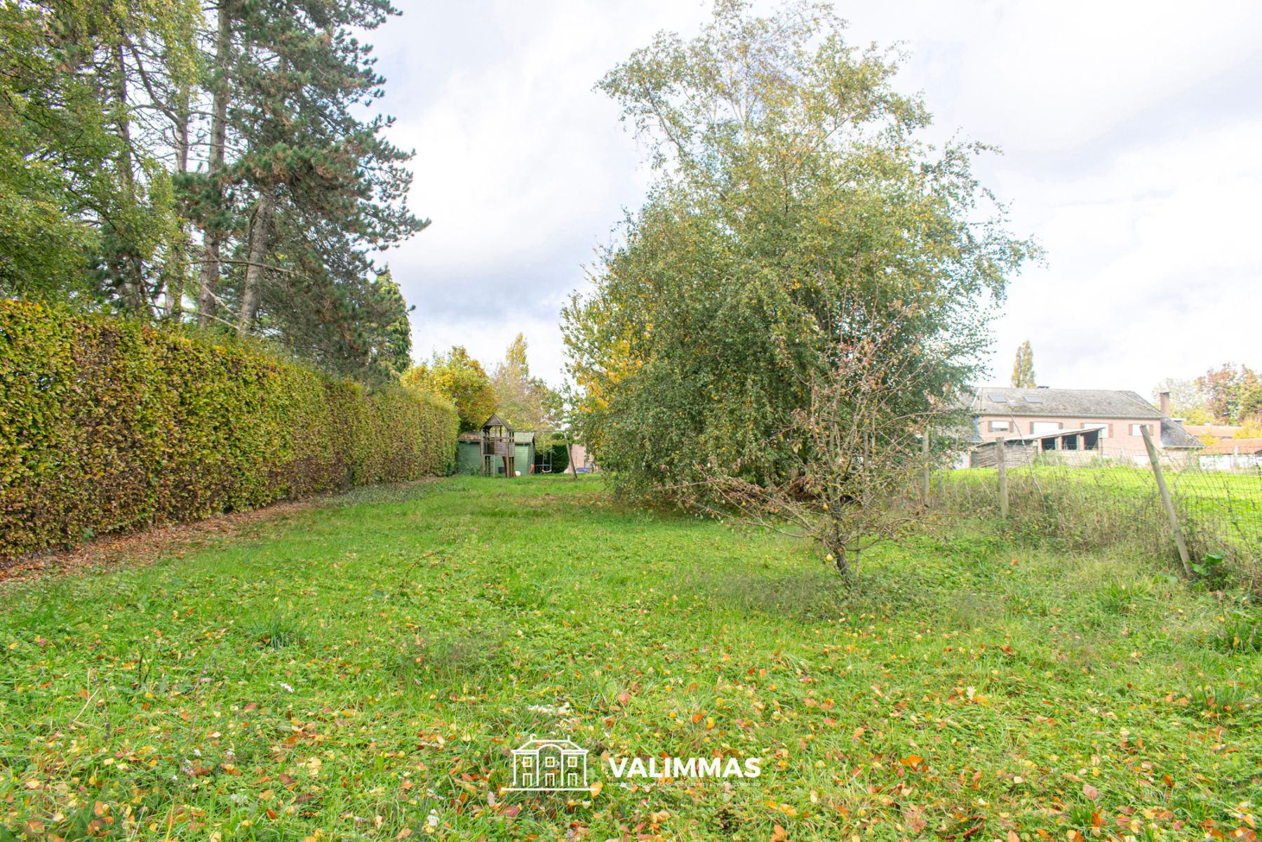 Ruime, instapklare woning met bijgebouw/studio en grote tuin foto 5