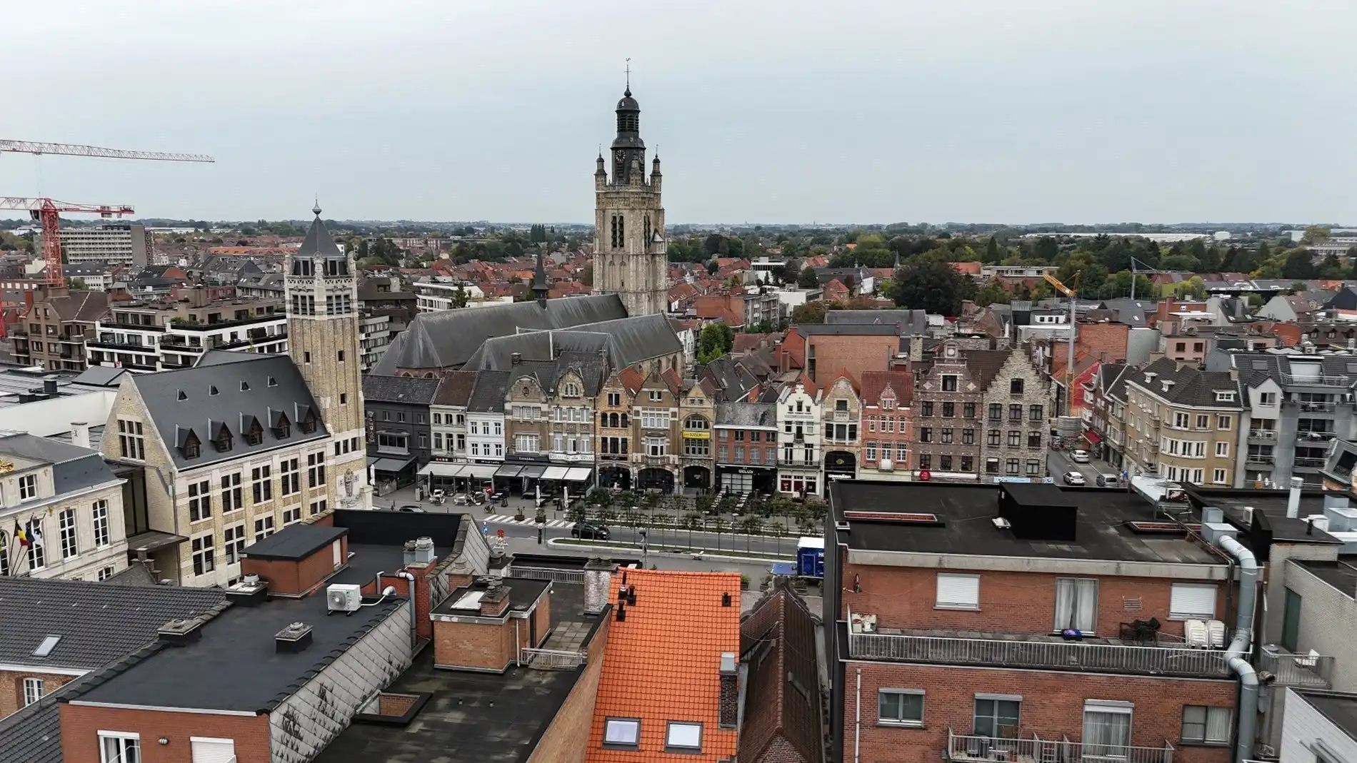 Groot appartement van 96m² met 95 m² terras foto 5