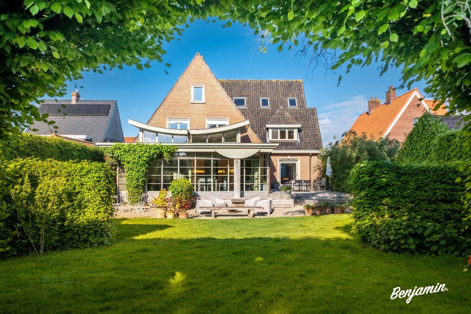 Karaktervolle villa met 6 slaapkamers, zonnige tuin en carport in Houthulst foto 8