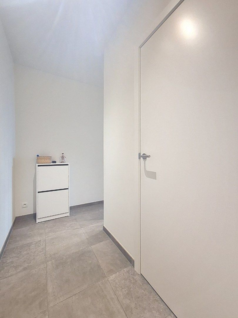 Appartement met 2 slpk en garage foto 13