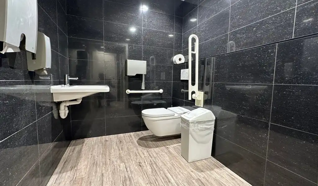 Kantoor met magazijn te huur aan de voorhaven in Gent foto 12