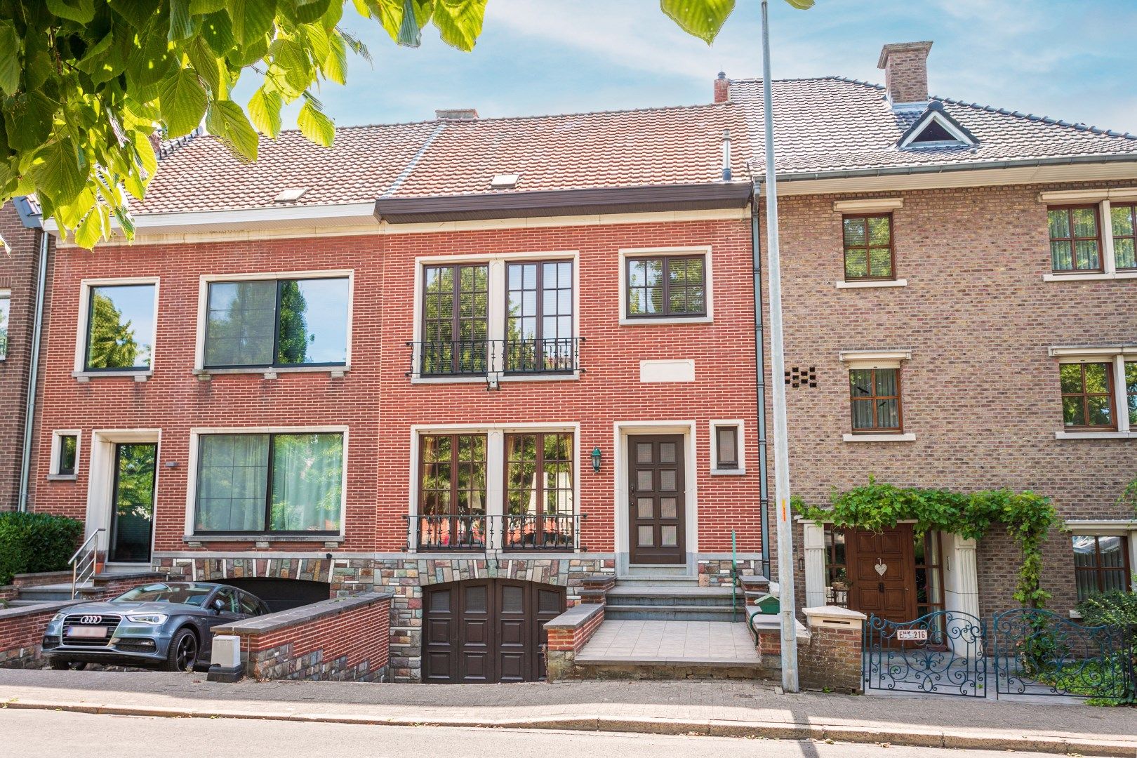 Hoofdfoto van de publicatie: Rustig gelegen woning met 3 slpks, garage en tuin te Halle
