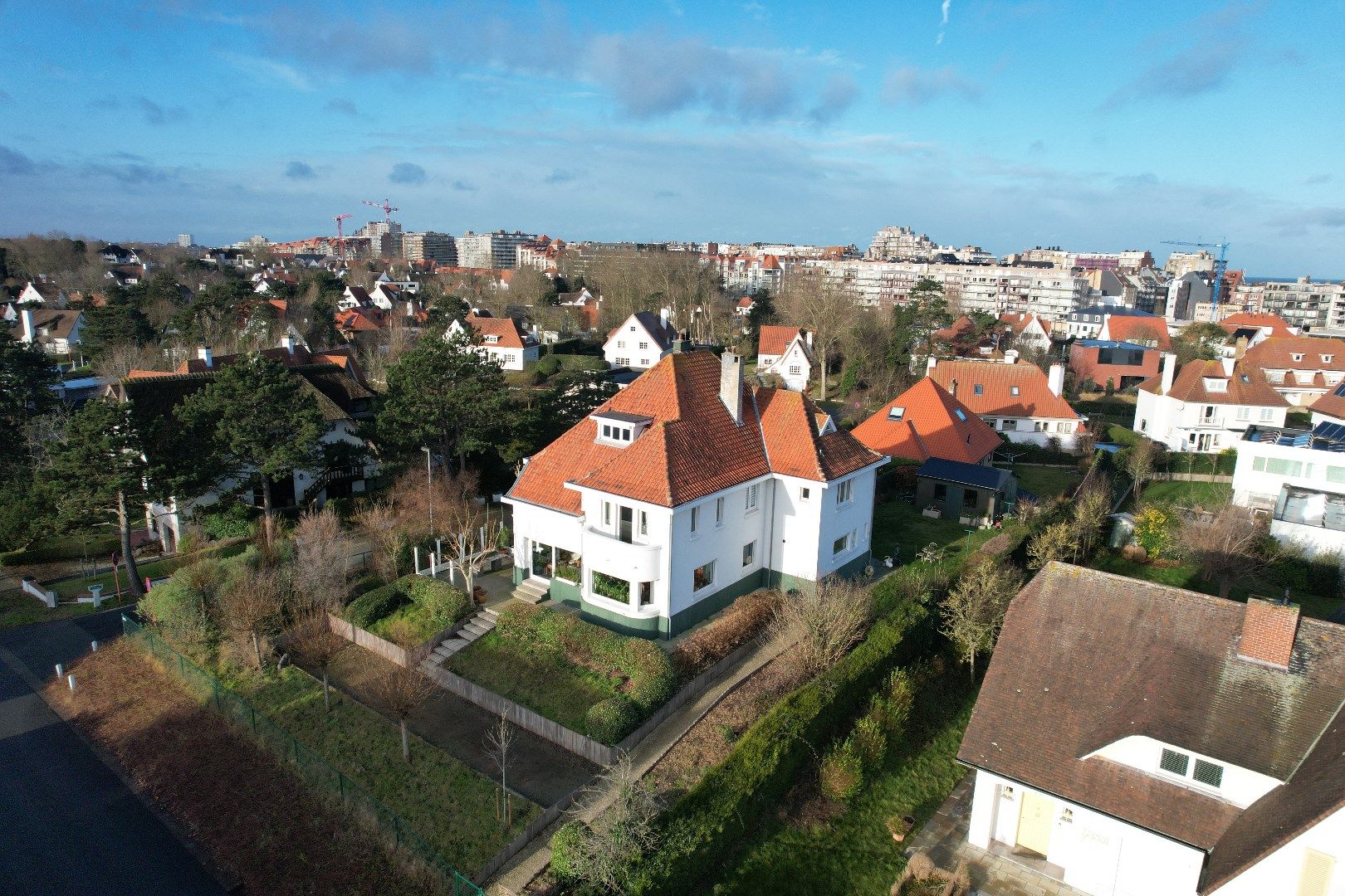 Statige en karaktervolle villa gelegen in de Simli-wijk te Nieuwpoort op 1151 m² - topligging! foto 22