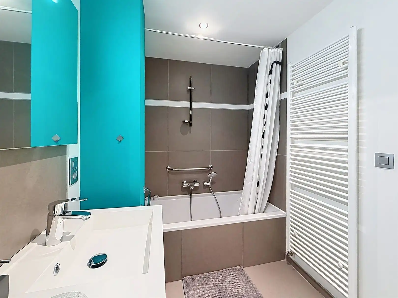 Gemeubeld appartement, 2 slpks, terras en kelder foto 22