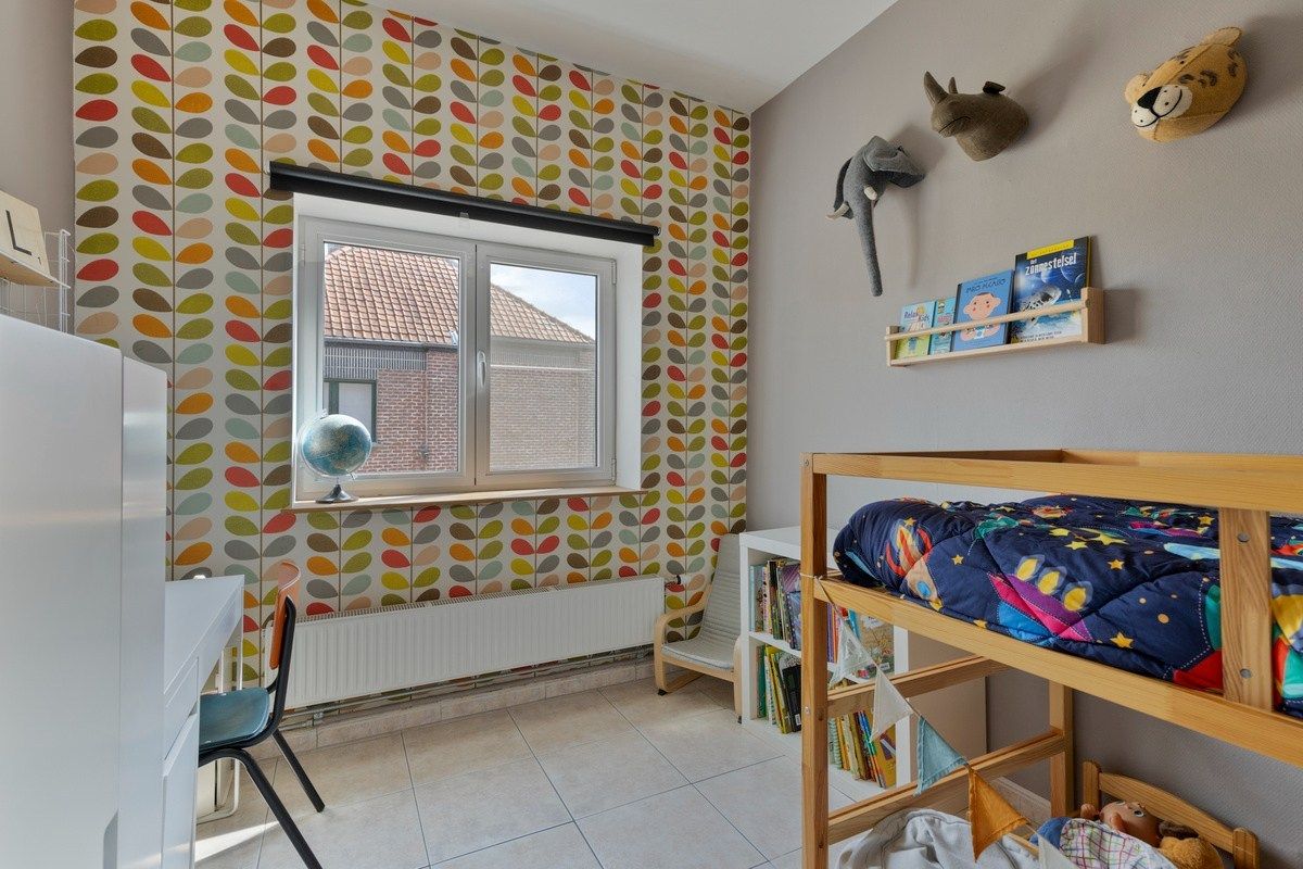 Charmante driegevelwoning foto 9