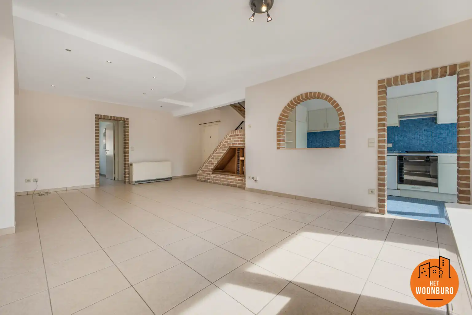 Appartement met 3 slpks, bureel, terras, kelder en garage foto 4