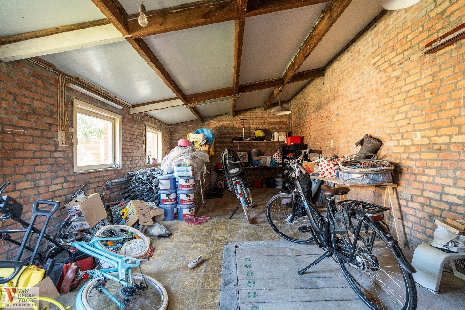 Halfopen gezinswoning in het gegeerde Mariakerke foto 15