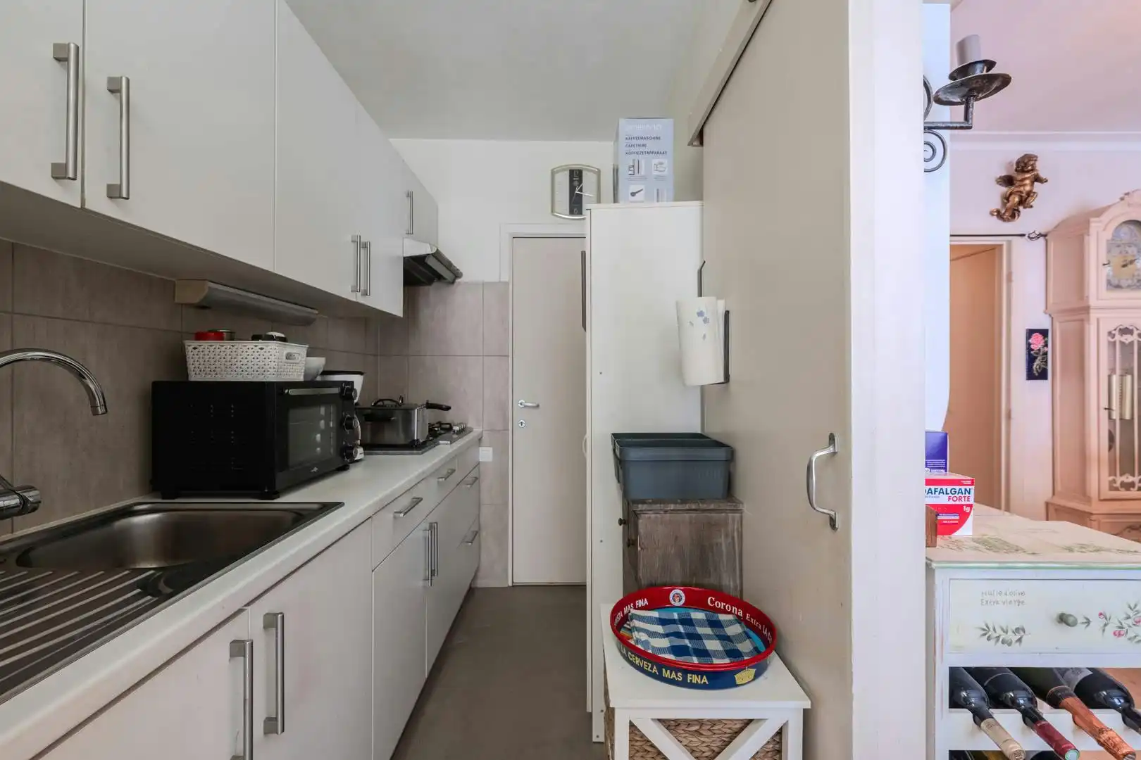 Centraal 2-slaapkamer appartement vlakbij zee te Oostende foto 9