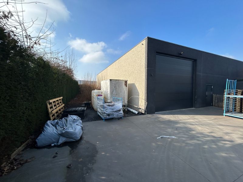 Te koop: recent magazijn van 420 m² nabij centrum Merelbeke foto 6