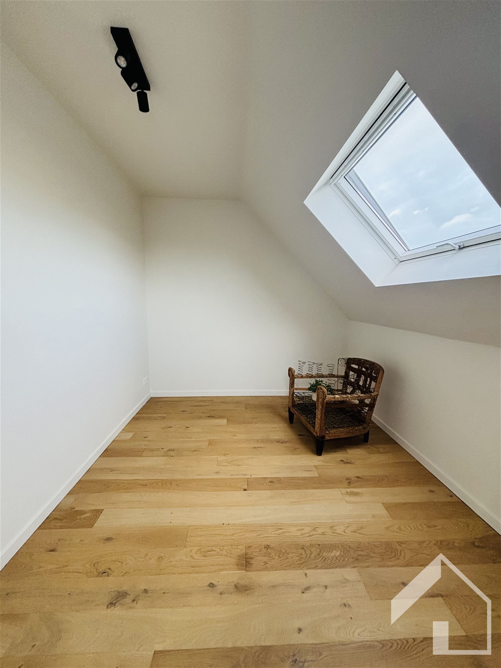 Recent duplex-appartement met 2 terrassen foto 12