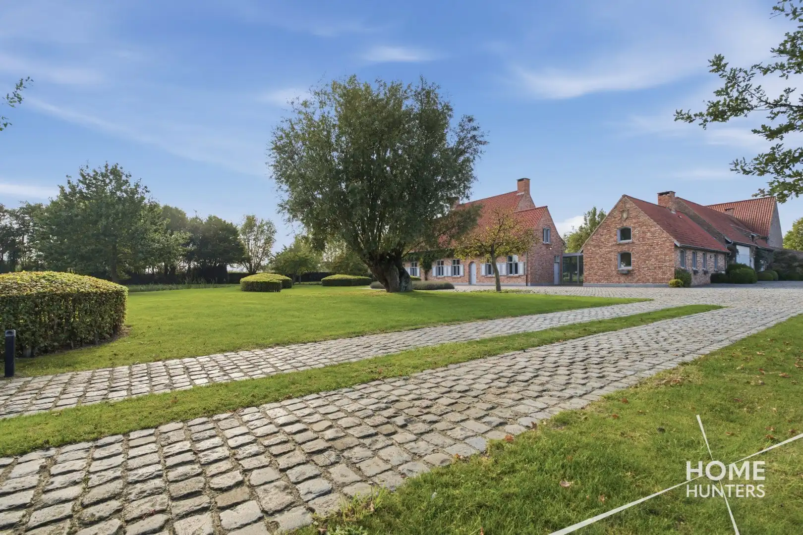 Exclusief luxedomein op 10.000 m² in het landelijke Heuvelland foto 7